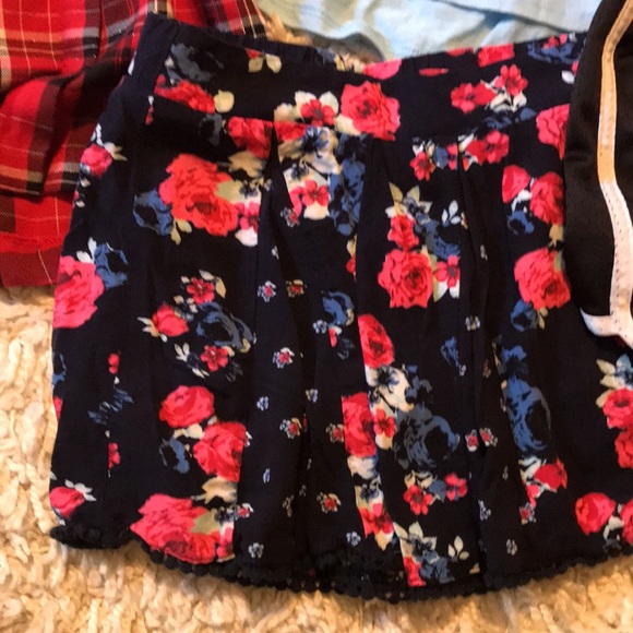 Justice size 10 summer lot - Picture 6 of 7